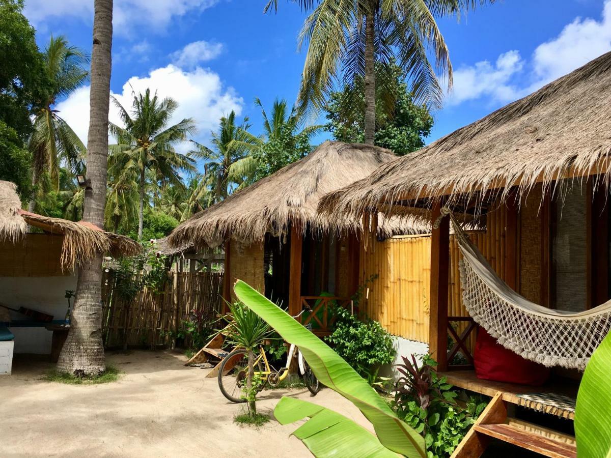 Rumah Canaria Bungalow Gili Trawangan Exterior photo
