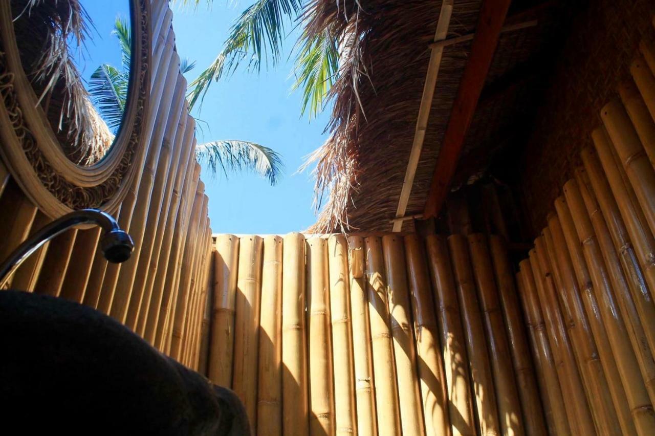 Rumah Canaria Bungalow Gili Trawangan Exterior photo